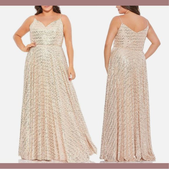 NWT $458 Mac Duggal [ PLUS 14W ]‎ Spaghetti Straps Sequin Gown in Champagne - Picture 1 of 15